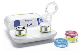 Milliflex Oasis® Milliflex Oasis® MCP instrument with media plates.